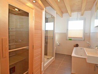 Bad mit Sauna