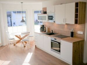 Ferienwohnung Reethaus Boddenblick Alt Reddevitz | Wohnung 9