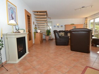 Wohnzimmer mit Kamin