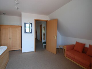 Schlafzimmer 2