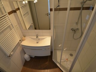 Badezimemr mit Dusche/WC