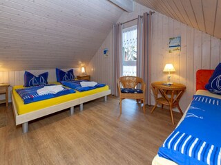Schlafzimmer 2 im OG