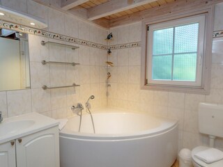 Badezimmer im EG