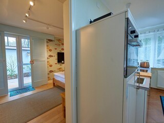 Küche und Schlafzimmer