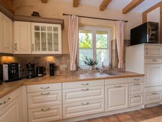 Küche mit Küchengeräte