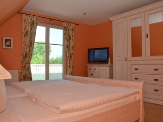 Schlafzimmer 2