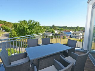 Terrasse mit Bestuhlung