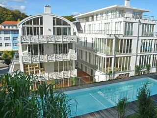 Hausansicht Poolseite