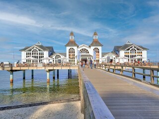 Seebrücke Sellin am Hauptstrand
