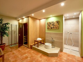 Gemeinschaftlicher Wellness- & Saunabereich im Haus 1