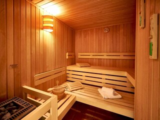 Gemeinschaftlicher Wellness- & Saunabereich im Vorderhaus