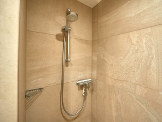 Gemeinschaftlicher Wellness- & Saunabereich im Vorderhaus