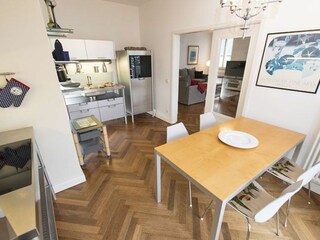 Wohnzimmer und Küche