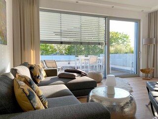 Wohnzimmer und Terrasse
