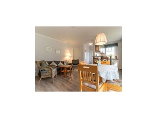 Apartment Garding Features 11