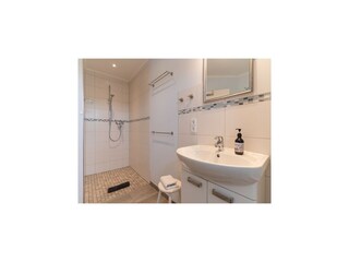 Apartment Garding Features 14