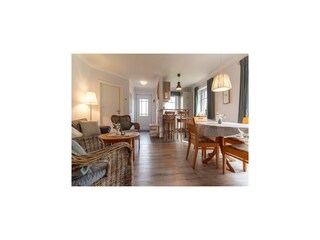 Apartment Garding Features 16