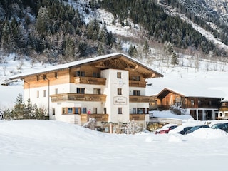 Haus Bergheimat im Winter