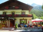 Gasthof_Alpenrose_Sommer_Gschnitz_Wipptal