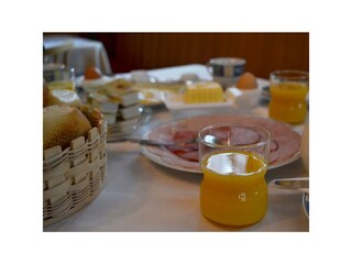 Frühstück_Gaestehaus_Fischer_Schmirn
