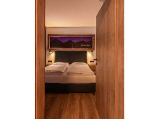 Stadl 02_Bett_Hintergrund_02