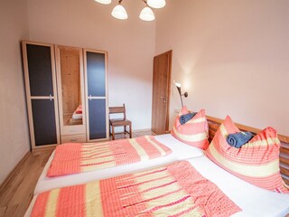Fewo2_2-Schlafzimmer-Gschnitzerhof-Gschnitz (7)