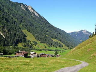 Wandern Bergsteigerdorf Vals Geraer Hütte (15)