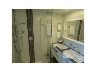 Lärchenwald-Gästehaus Geir-Obernberg-Bad