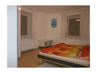 Schlafzimmer Wohnung EG