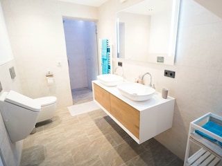 Leite_Häusl_Badezimmer mit WC