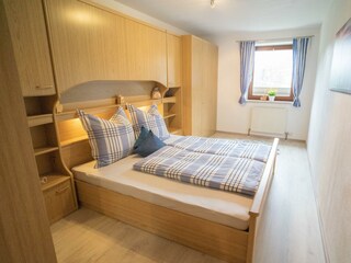 Schlafzimmer unterer Stock