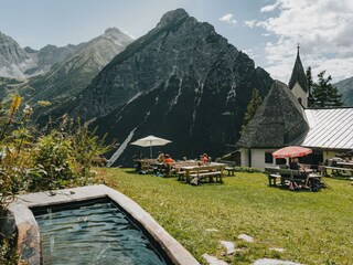 Jausenstation-St-Magdalena_JohannesBitter_TVB-Wipp