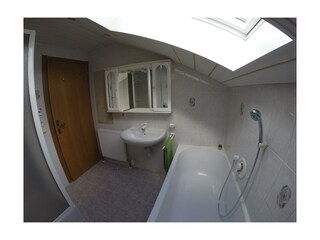 G4531754_1510480758993_high