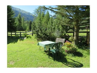 Haus Waldbauer_ Sitzecke_Garten