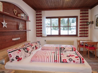 Hinterenns-Schlafzimmer-Waldbauer2