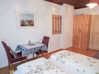 Hinterenns-Schlafzimmer-Waldbauer3