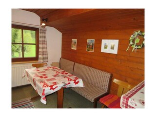 Waldecke_ Wohnung Waldecke