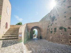 Apartment Ansprechende Wohnung in Ascoli Piceno mit Pool - Acquaviva Picena - image1