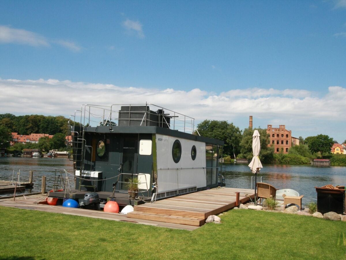 House boat Malchow Outdoor Recording 1