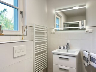 Badezimmer im Erdgeschoss