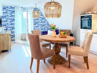 Essbereich u. Küche