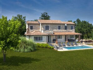 Villa rustique Luna avec piscine à Sveti Lovrec