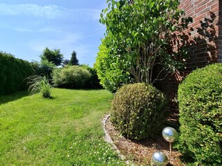 Teilansicht Garten Südseite