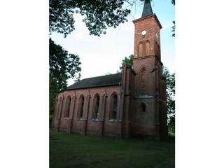 öffentl. Kirche im Ort