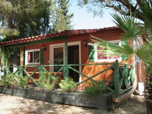 Chalet mit Klimaanlage in schönem Park - Castellet i la Gornal - image1