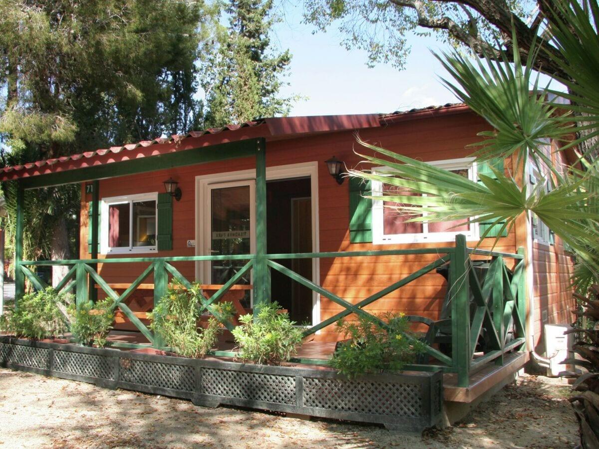 Chalet Castellet i la Gornal Buitenaudio-opname 1