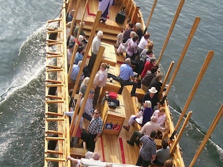 Nachgebautes Römerschiff auf der Mosel