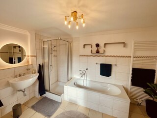 family-Dusche und badewanne