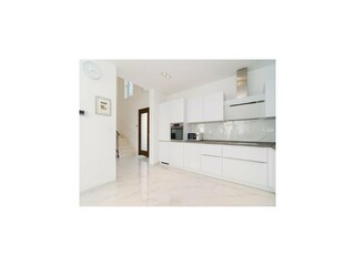 Villa Mlini Características 23