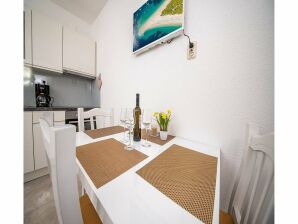 Apartments Magdalena - Standard Apartment with Terrace and Sea View (A2) - Bol - image1